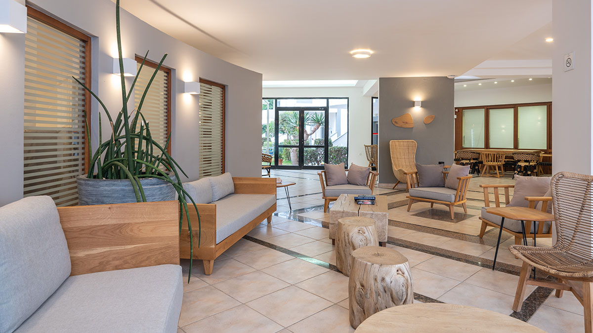 Maya Beach Hotel - NR