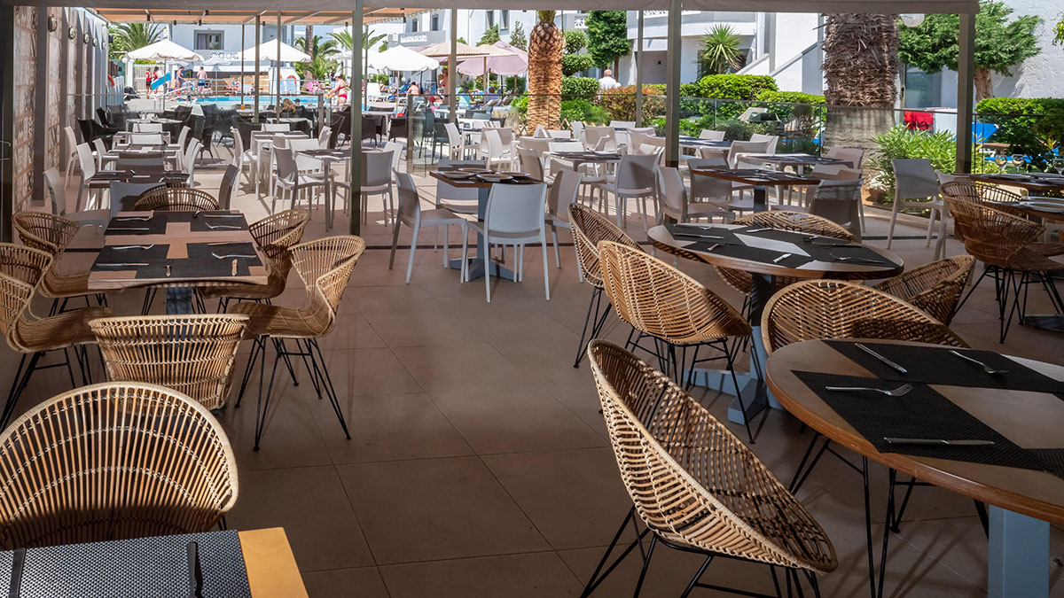 Maya Beach Hotel - NR