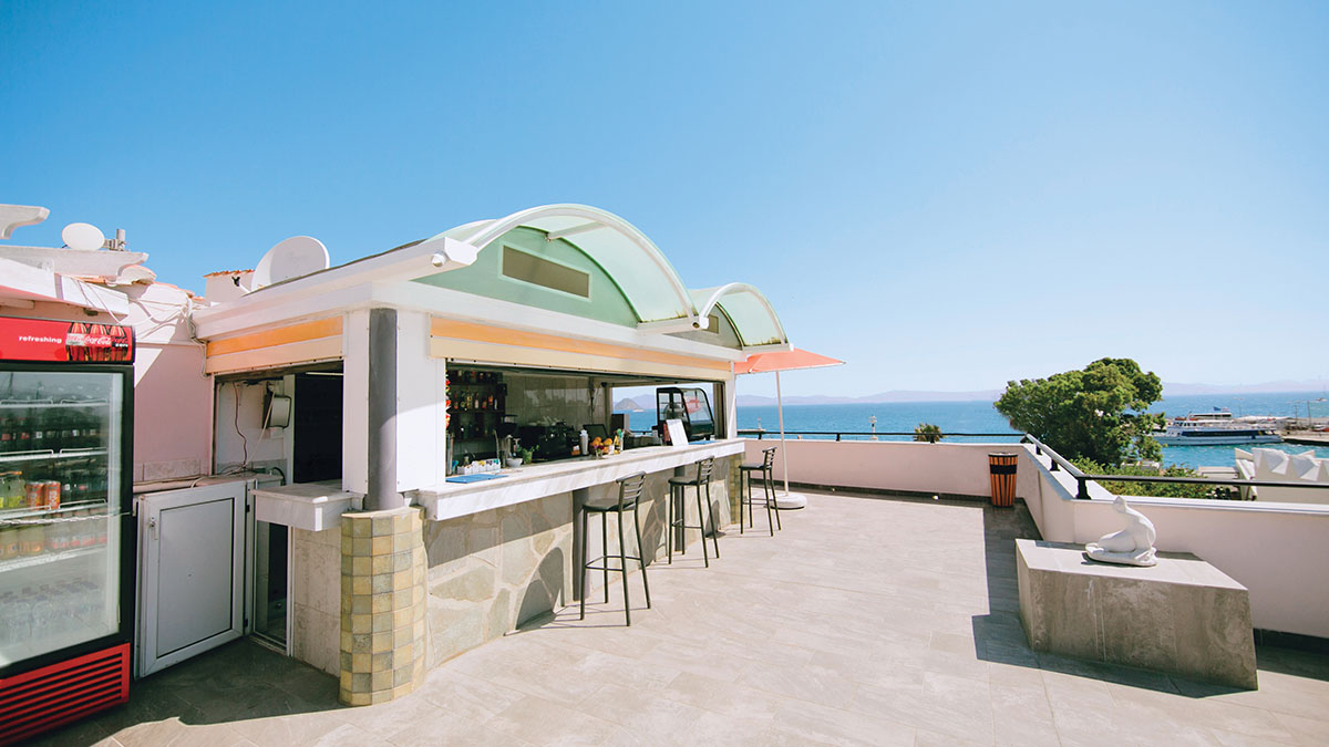 Kosta Palace Hotel - NR