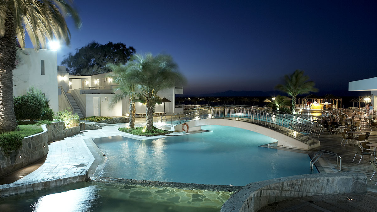 Avra Beach Resort Hotel & Bungalows - NR