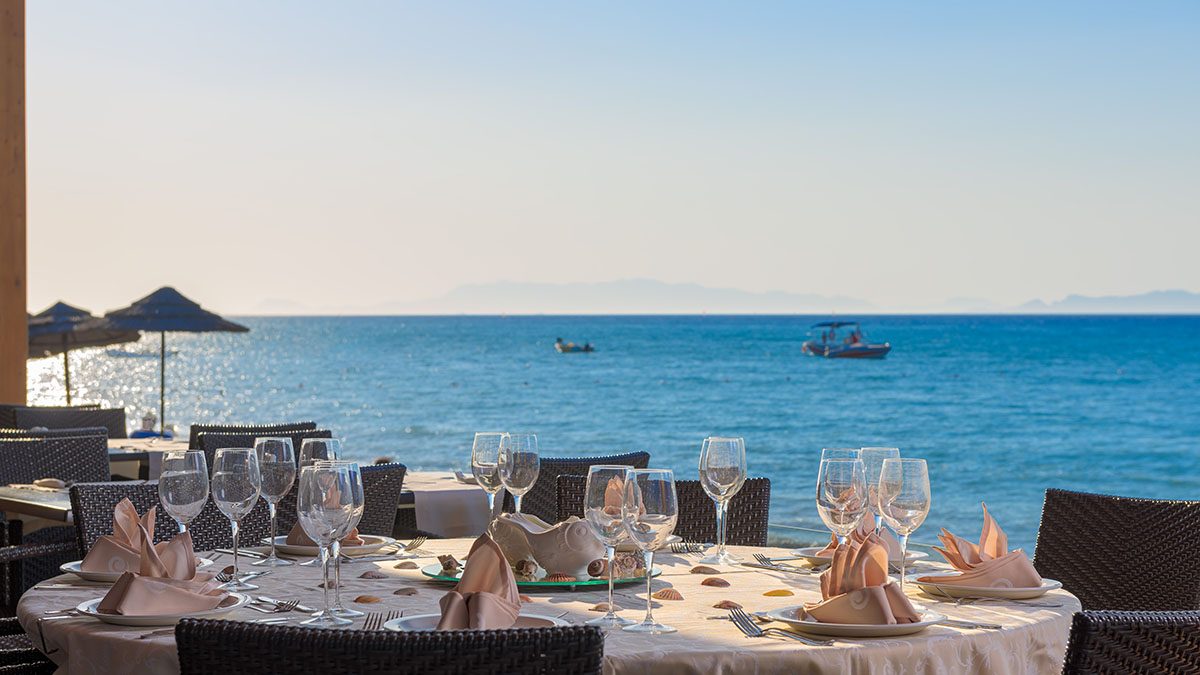 Avra Beach Resort Hotel & Bungalows - NR