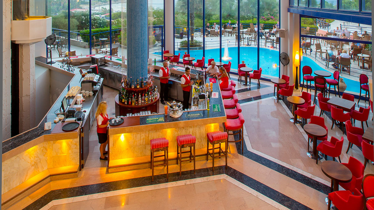 Kresten Palace Hotel