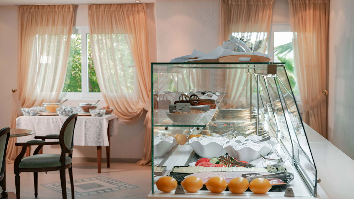 Tresor Sousouras Hotel