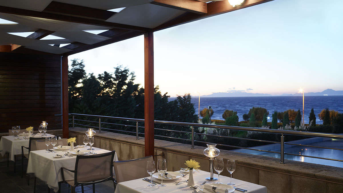 Amathus Elite Suites - NR