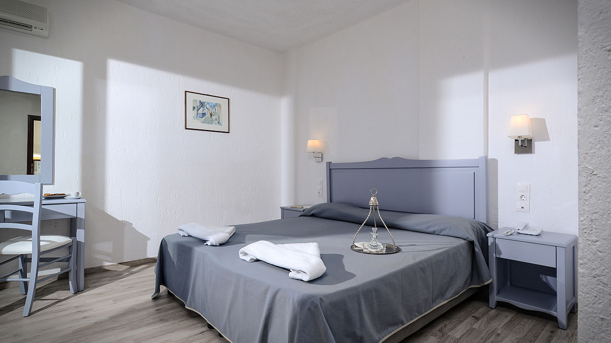 Hersonissos Village Hotel and Bungalows