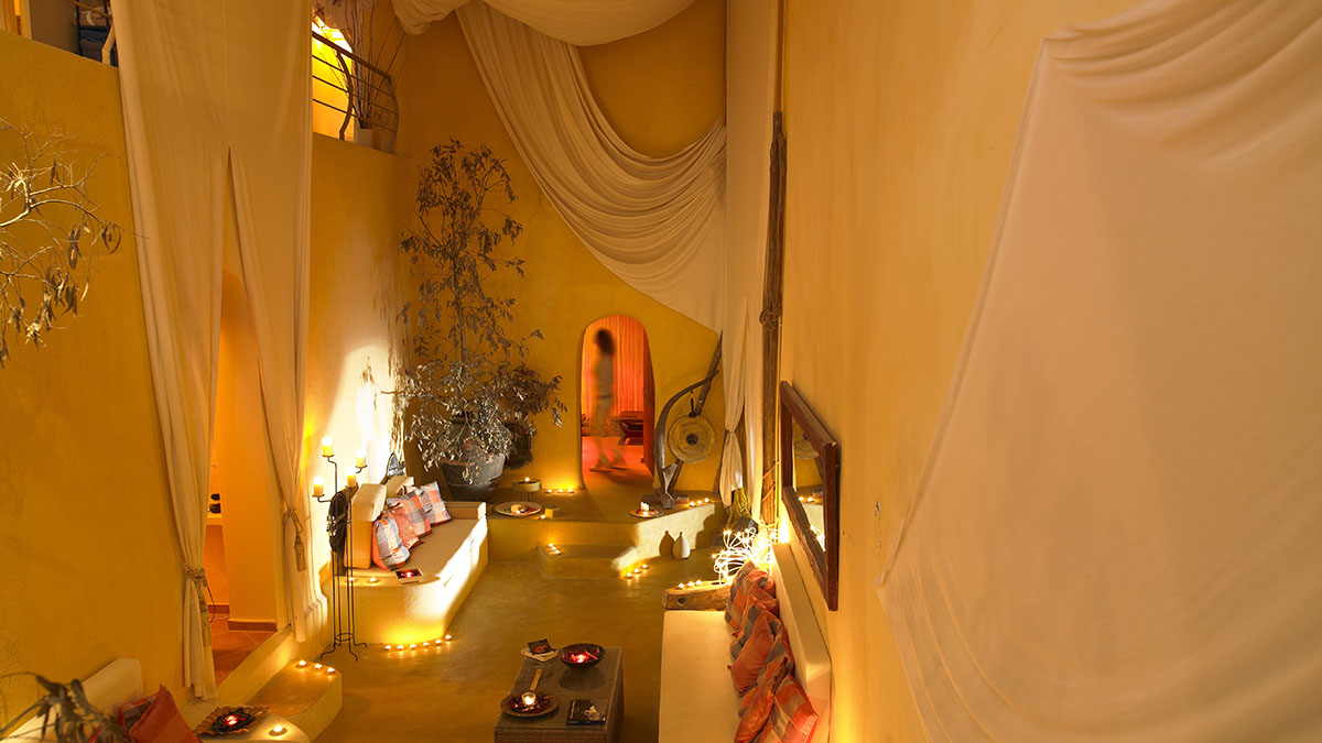 Suites Of The Gods Hotel 