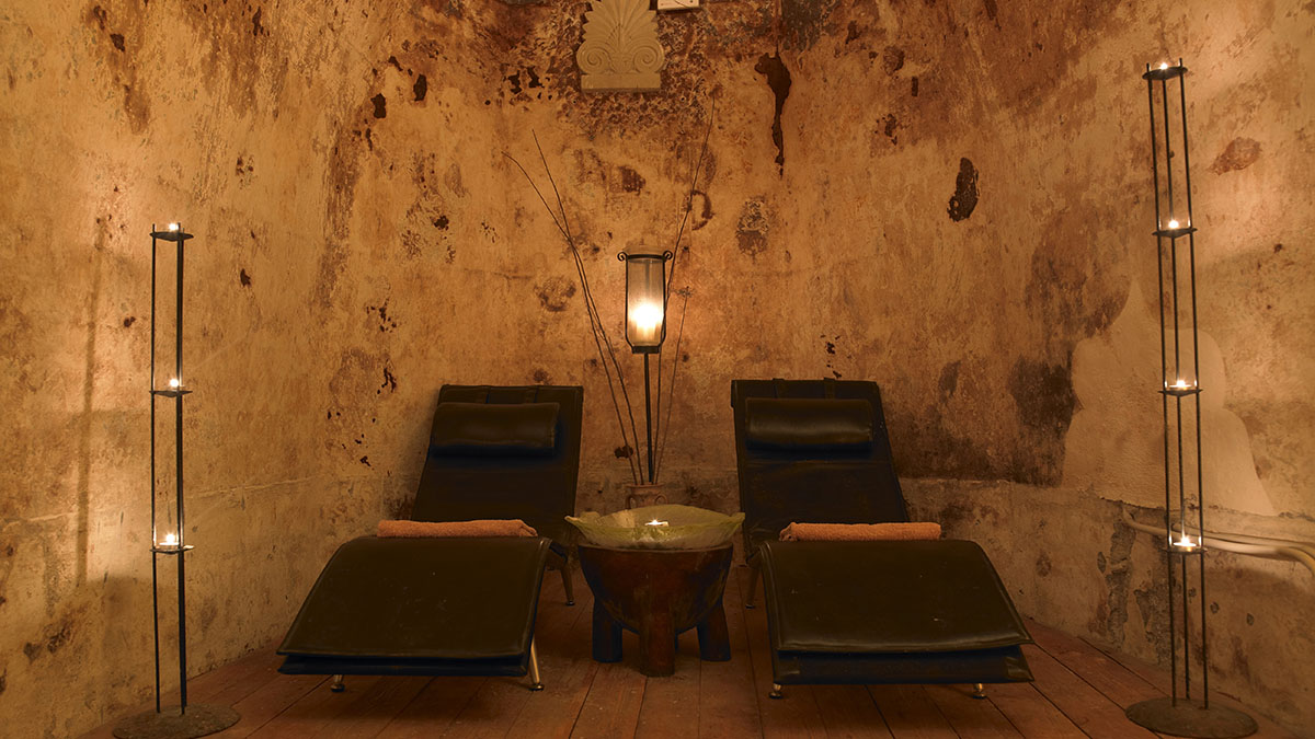 Suites Of The Gods Hotel 