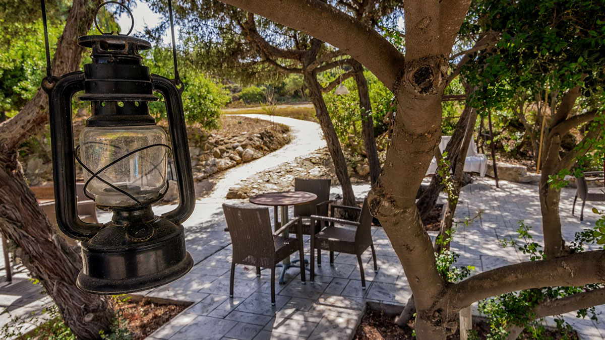 The Small Village Hotel - NR