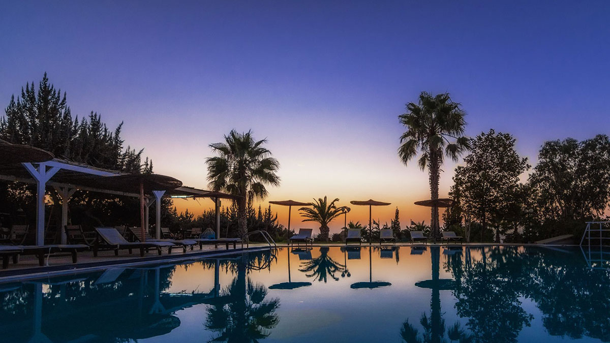 The Small Village Hotel - NR