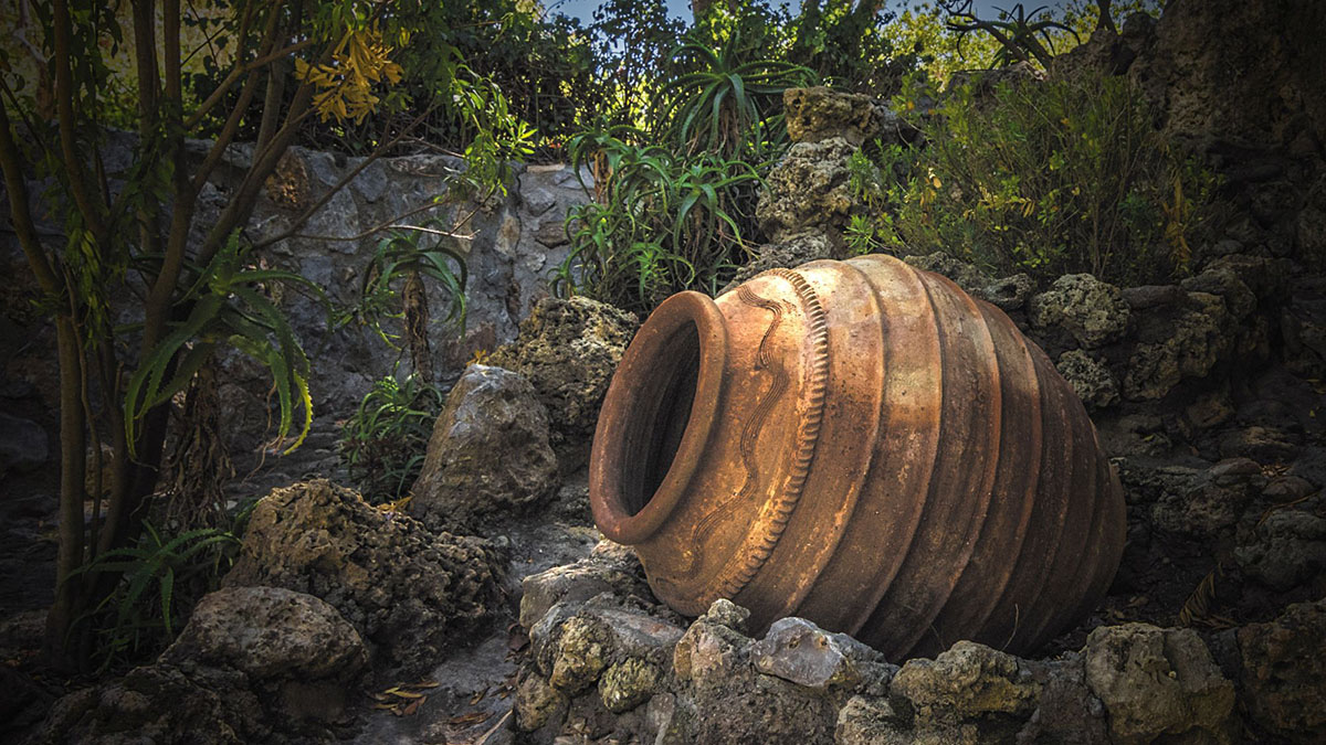 The Small Village Hotel - NR