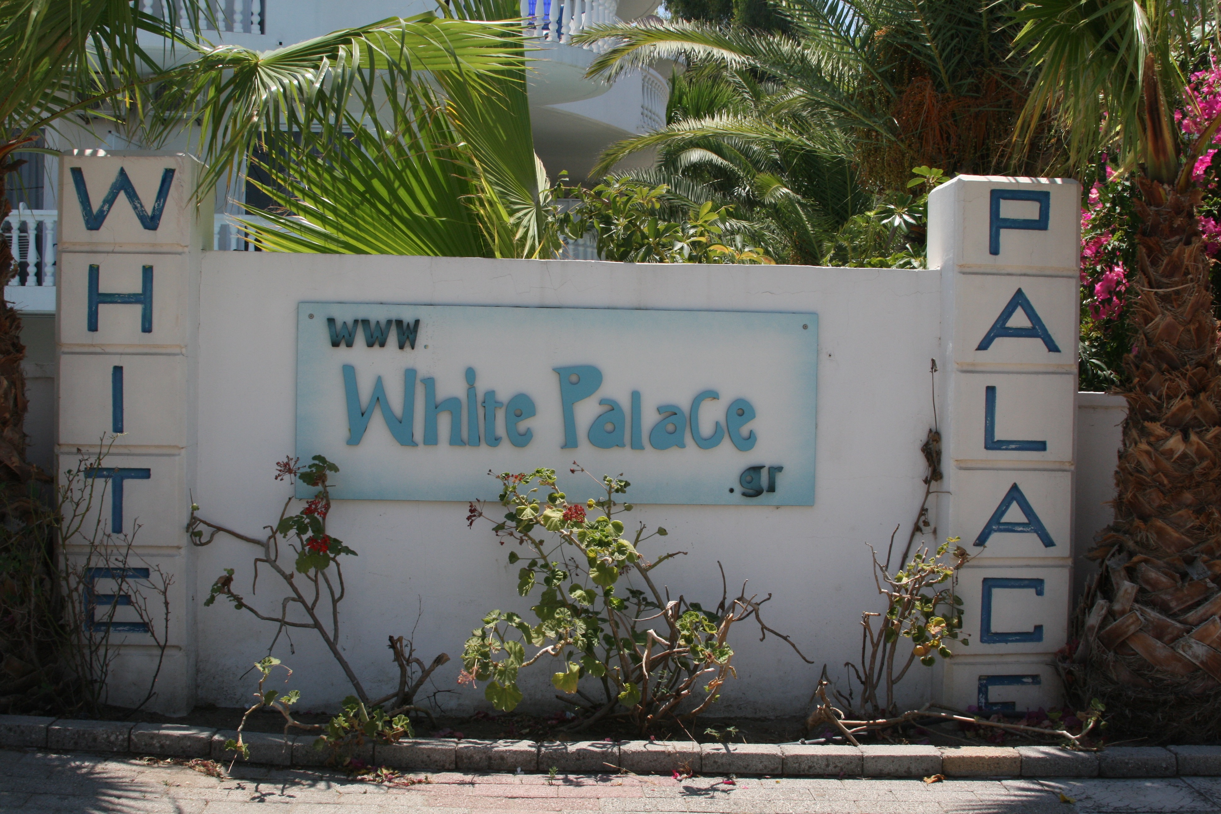 White Palace Studios - NR