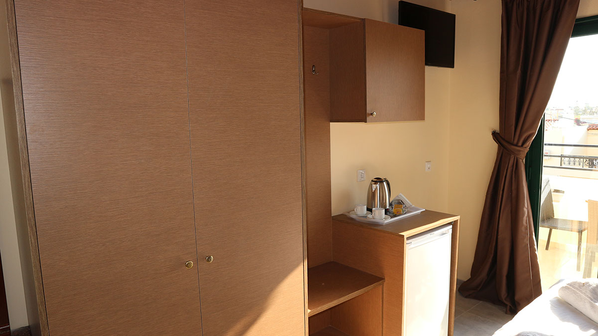 Diogenis Blue Palace