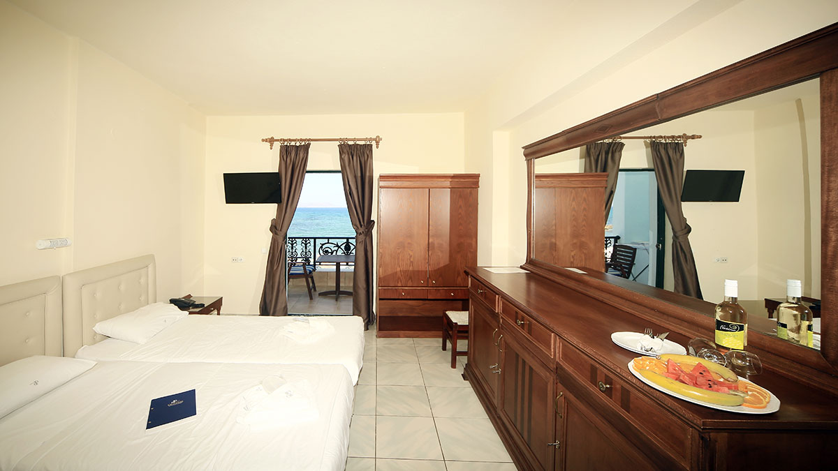 Diogenis Blue Palace