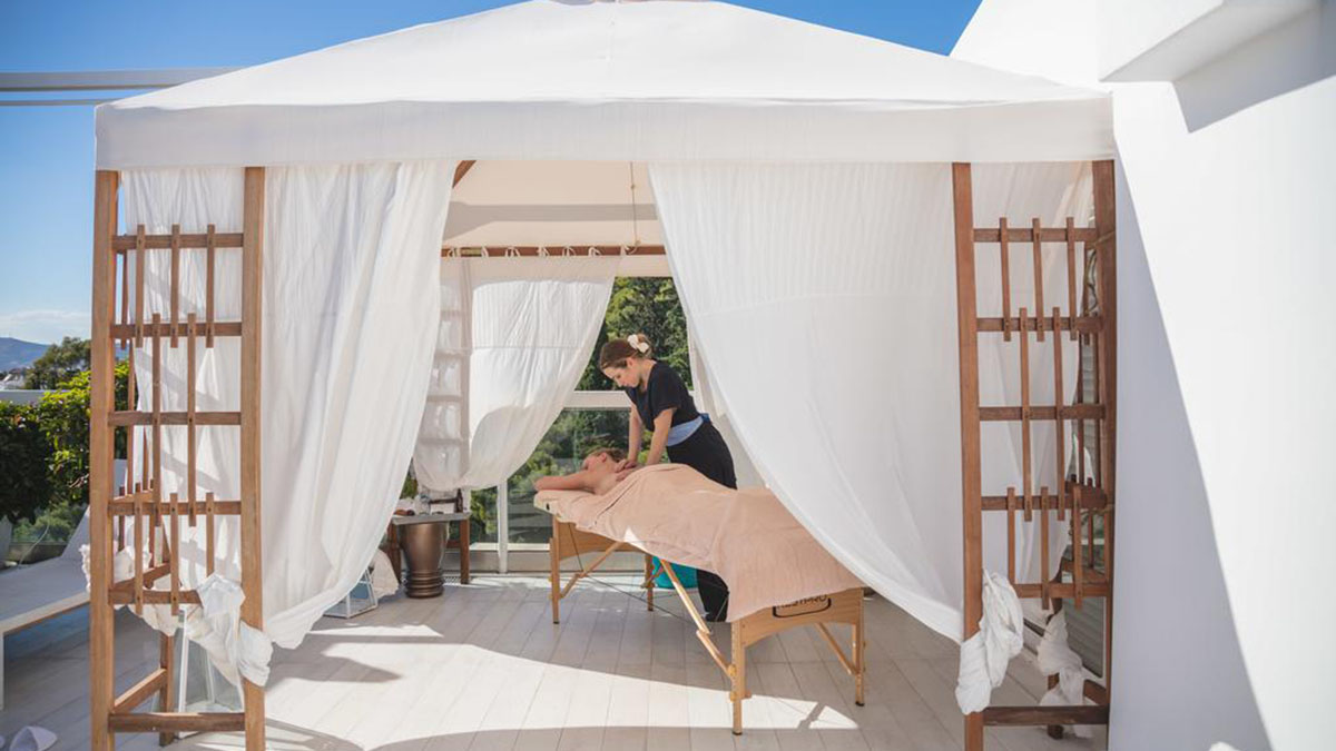 St George Lycabettus Lifestyle Hotel