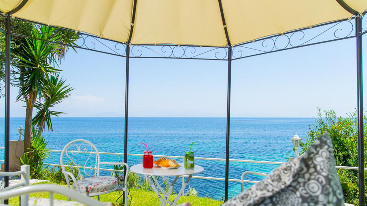 Aurora Beach Hotel - NR