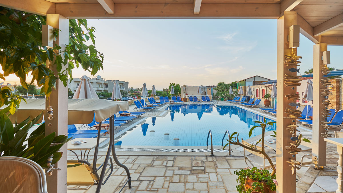 Golden Bay Apartments - NR