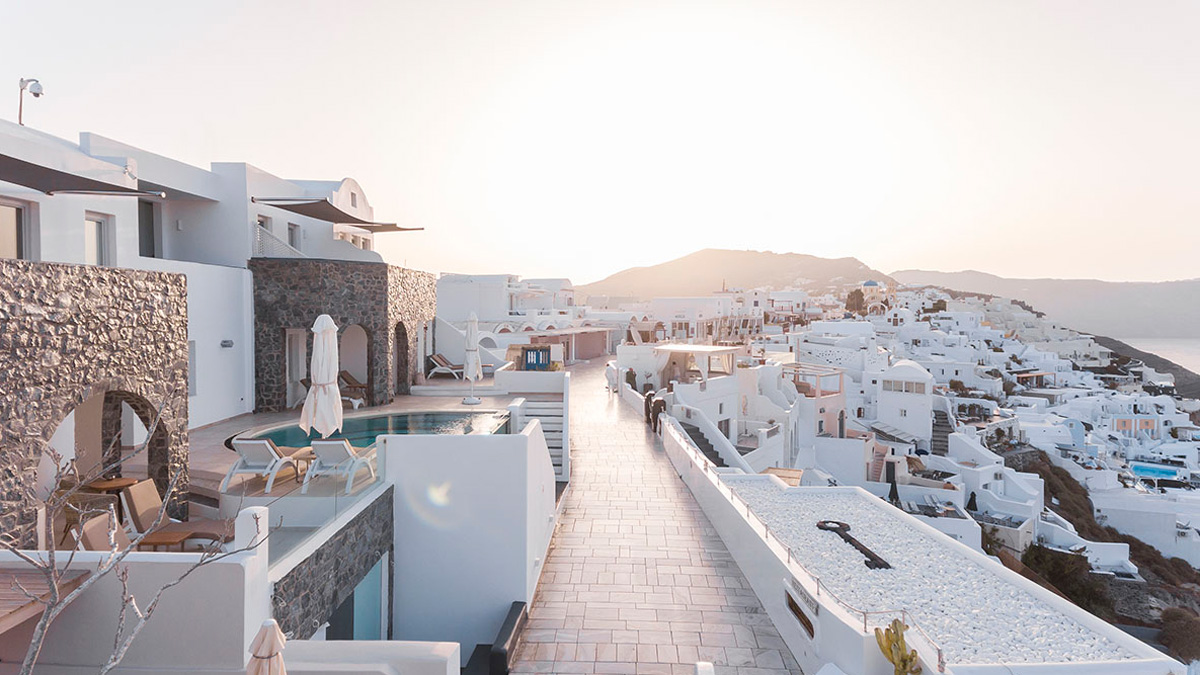 Santorini Secret Suites & Spa