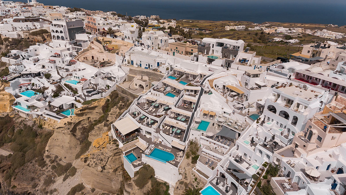 Santorini Secret Suites & Spa