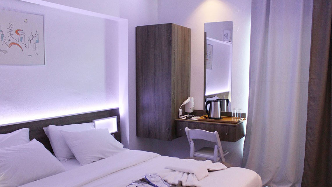 Kahlua Beach Hotel - NR