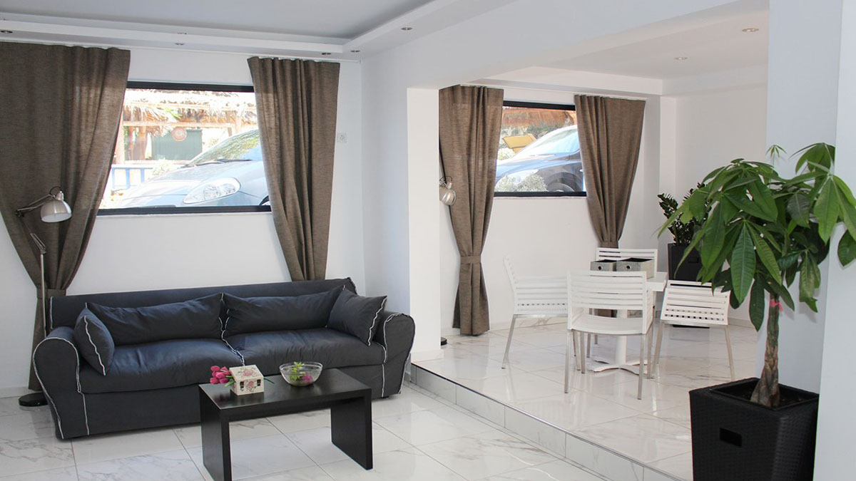 Kahlua Beach Hotel - NR