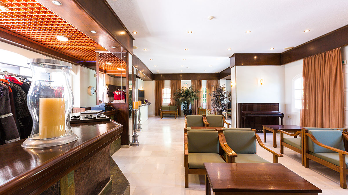 Castello Bianco Hotel Apartments - NR