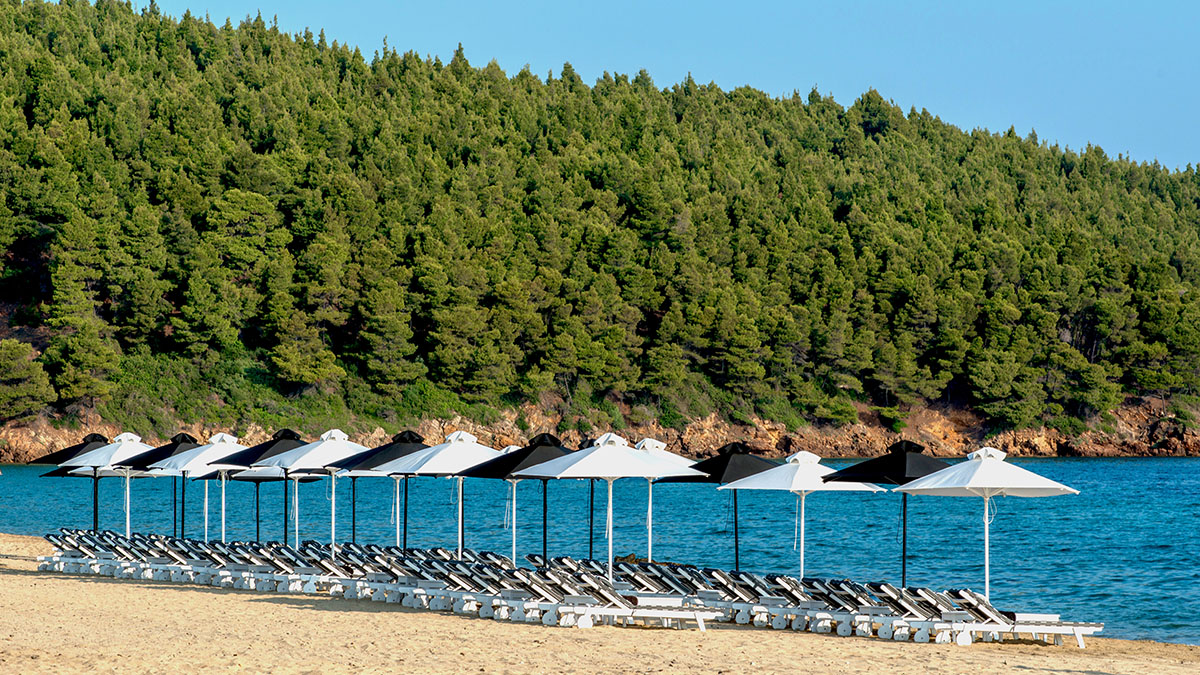 Avaton Luxury Beach Resort - Relais & Chateaux 