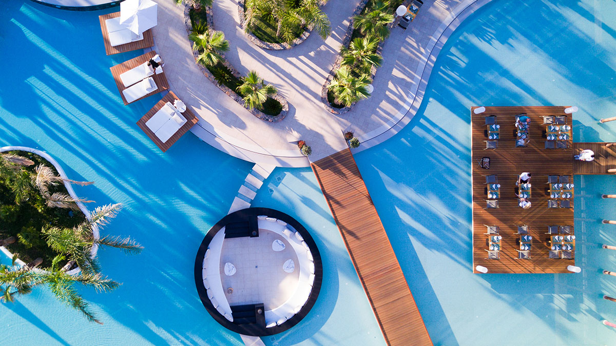 Stella Island Luxury Suites and Spa