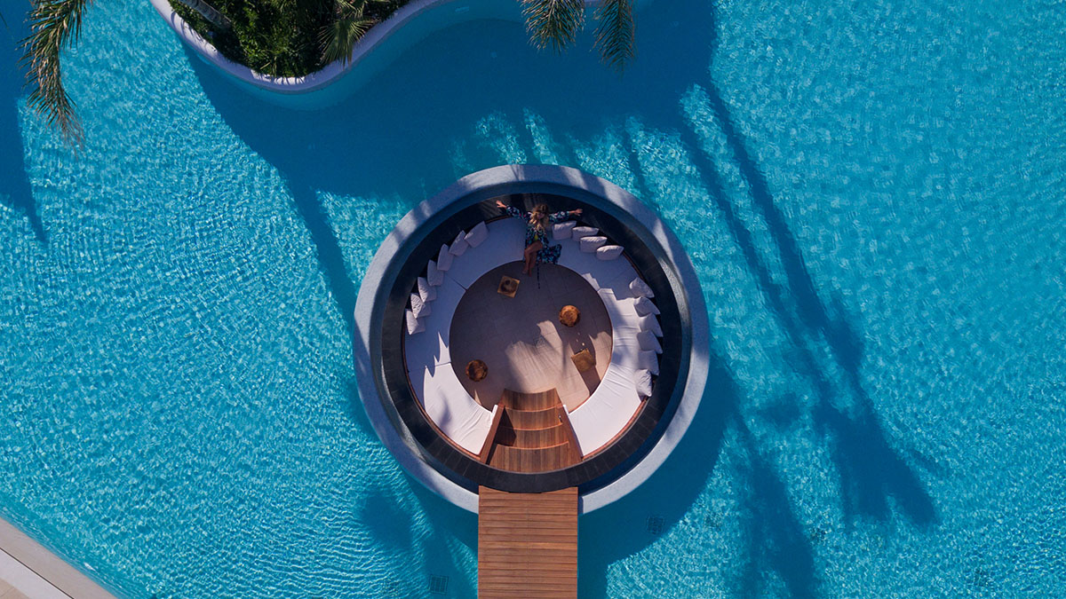 Stella Island Luxury Suites and Spa