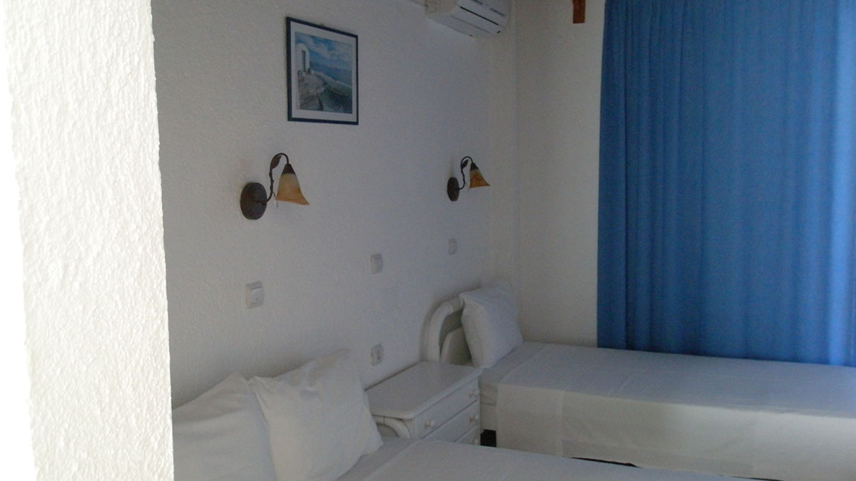 Avra Palm - NR