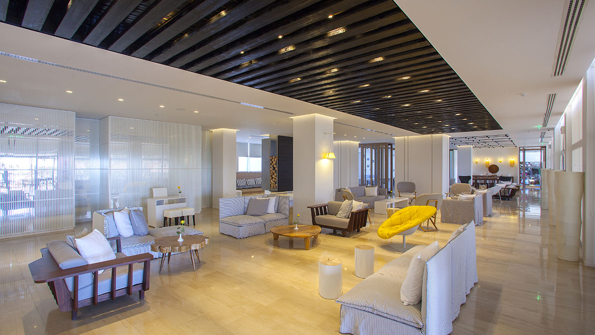 Cavo Maris Beach Hotel