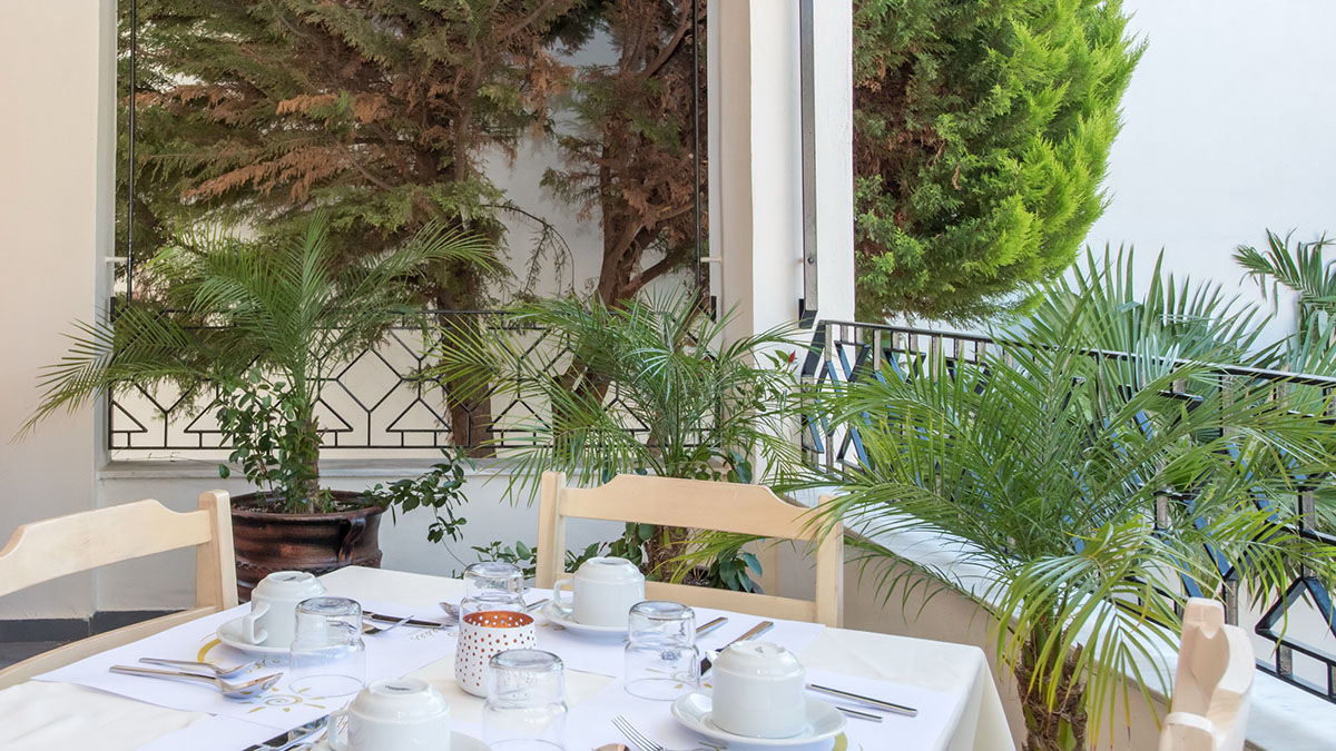 Niriedes-Dionyssos Village - NR