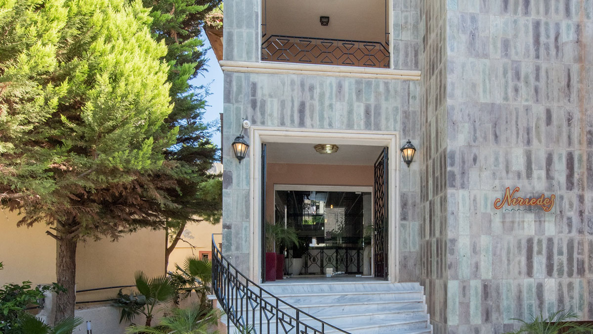 Niriedes-Dionyssos Village - NR