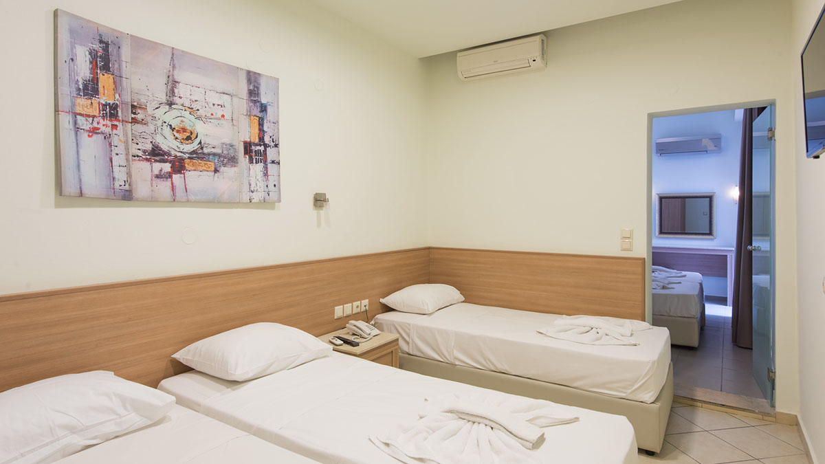 Niriedes-Dionyssos Village - NR