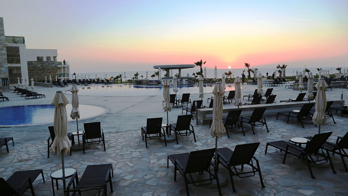 Amphora Hotel & Suites