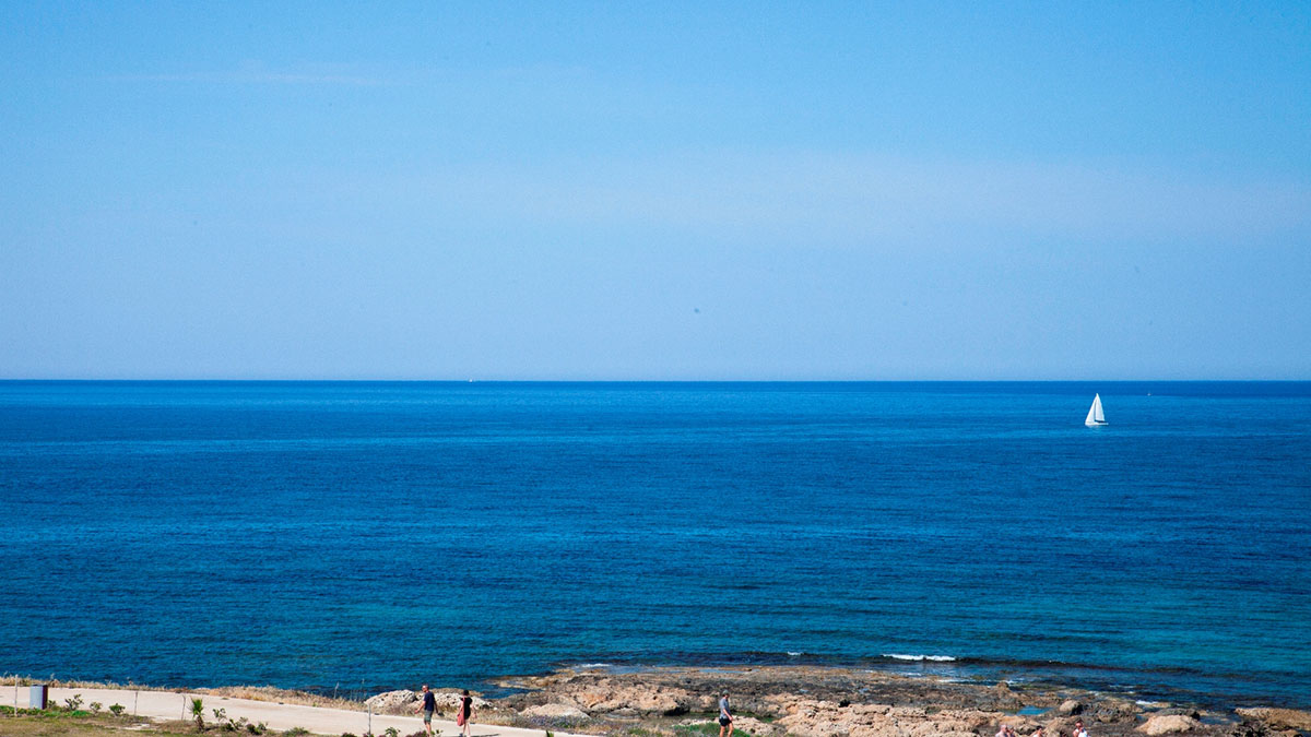 Amphora Hotel & Suites