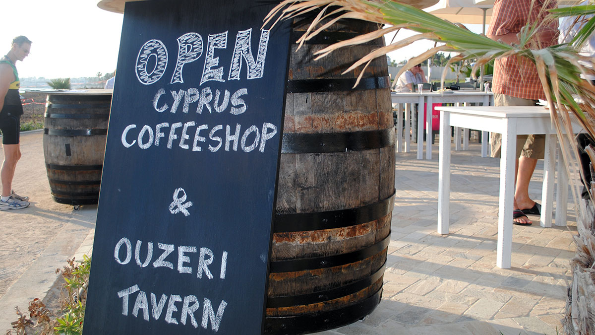 Amphora Hotel & Suites