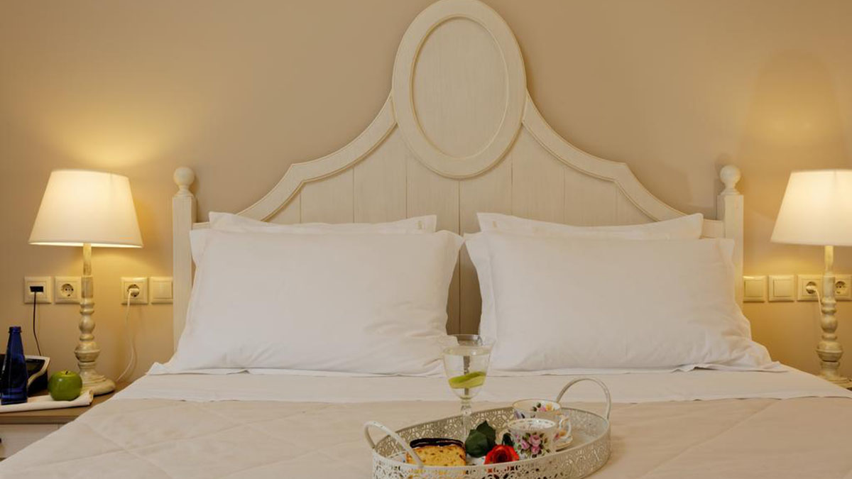 Ionia Suites Hotel - NR