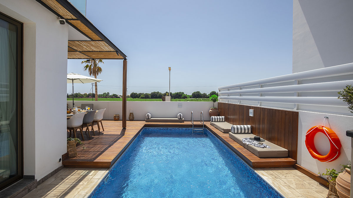 Louis Chris Le Mare Villa - NR