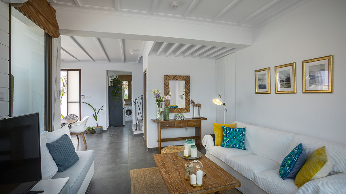 Louis Chris Le Mare Villa - NR