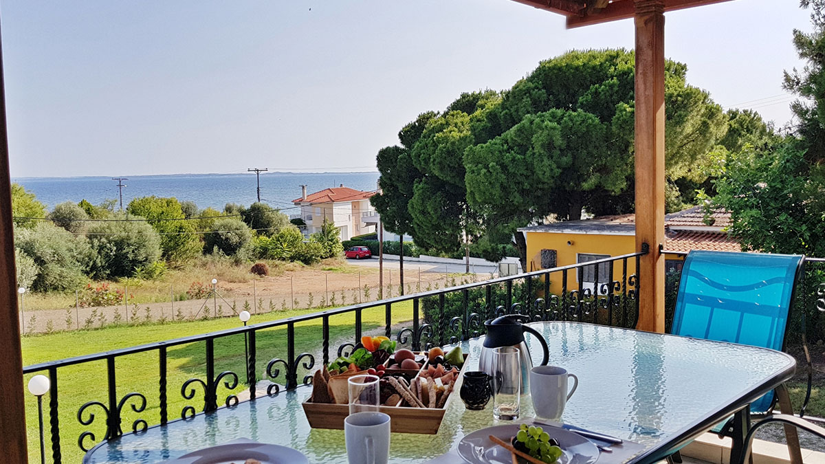 Village Mare Metaxia