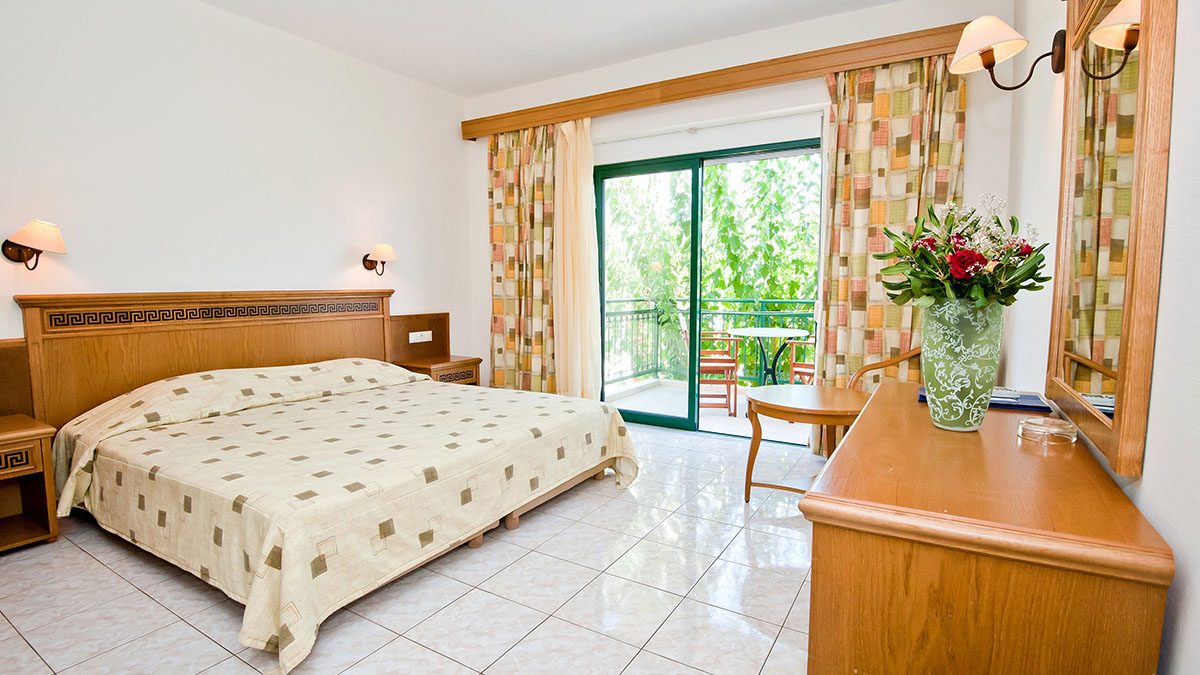 Vantaris Corner - NR