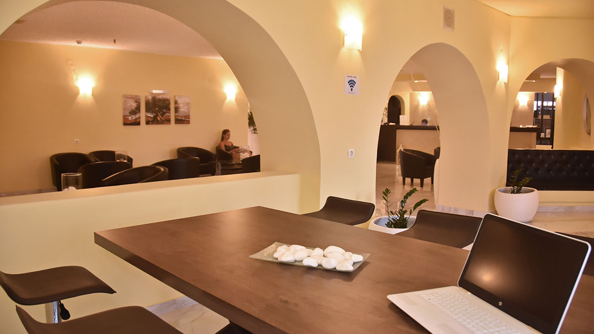 Ocean Heights View Hotel - NR