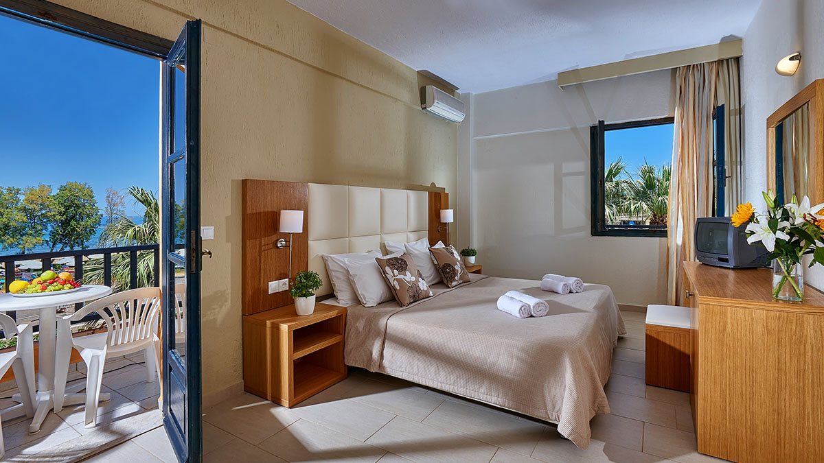 Malia Bay Beach hotel & Bungalow