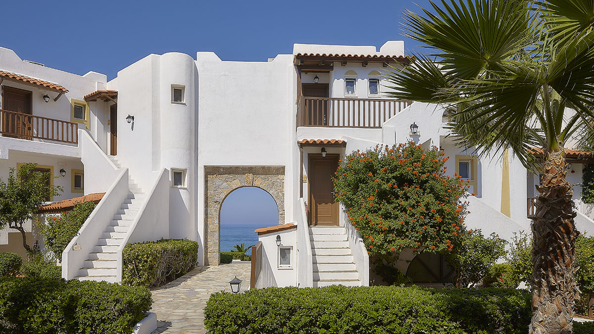 Alexander Beach Hotel & Village