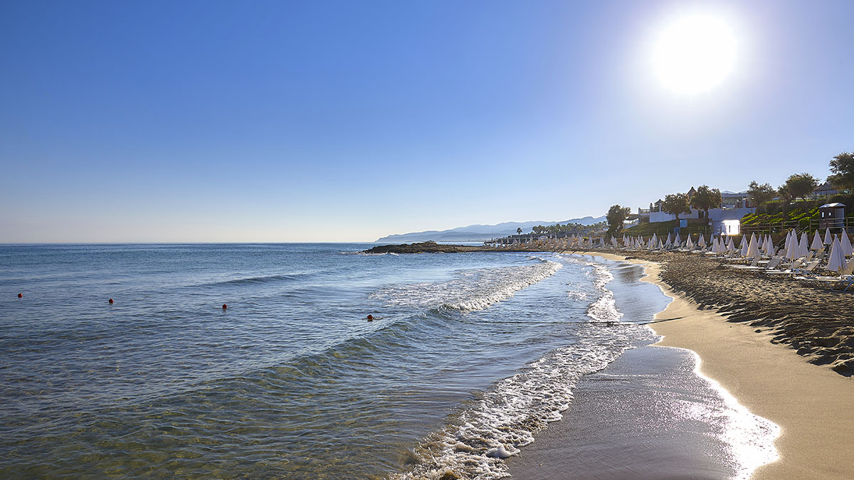 Alexander Beach Hotel & Village