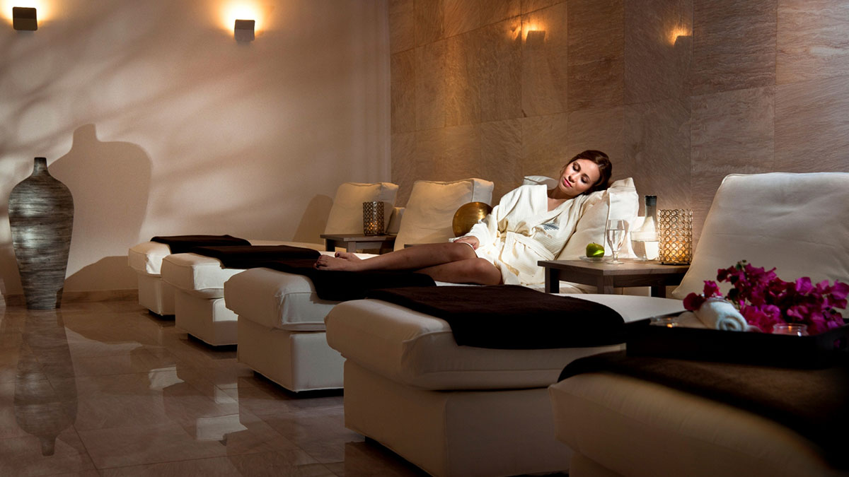 The Royal Apollonia by Louis