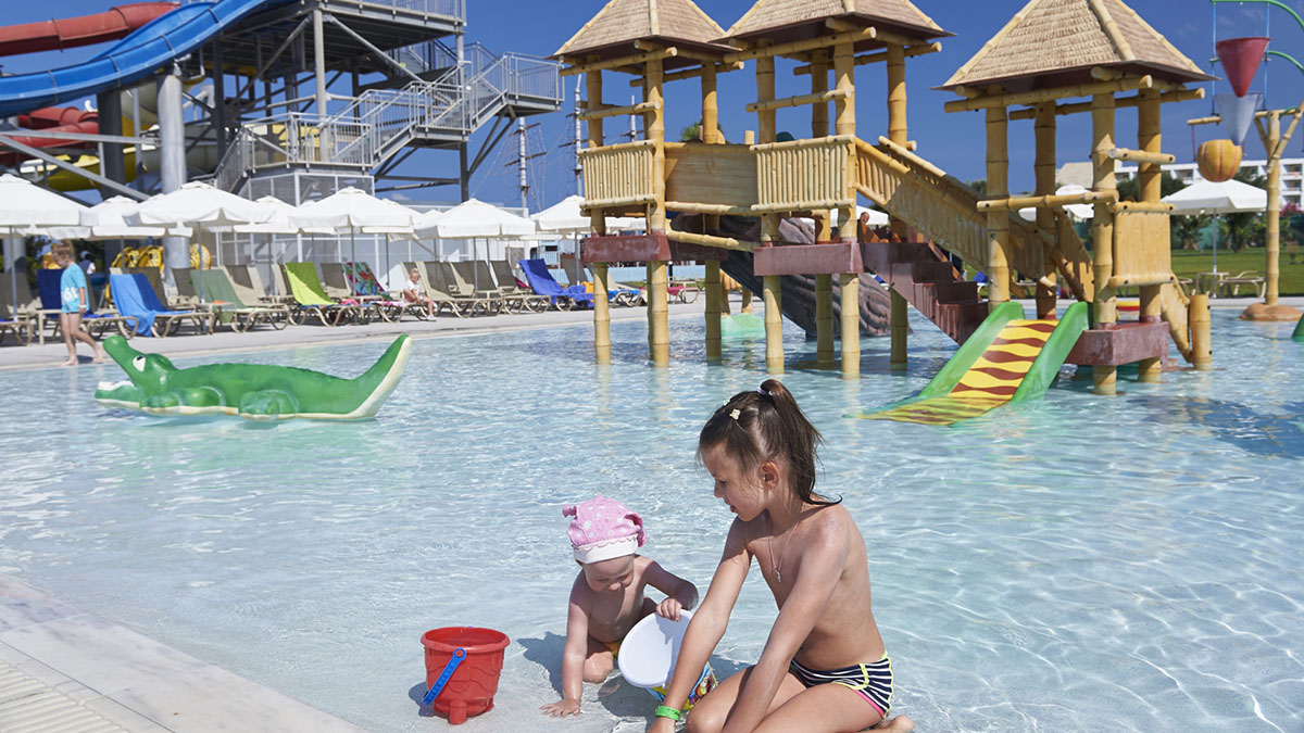 Louis Phaethon Beach - NR