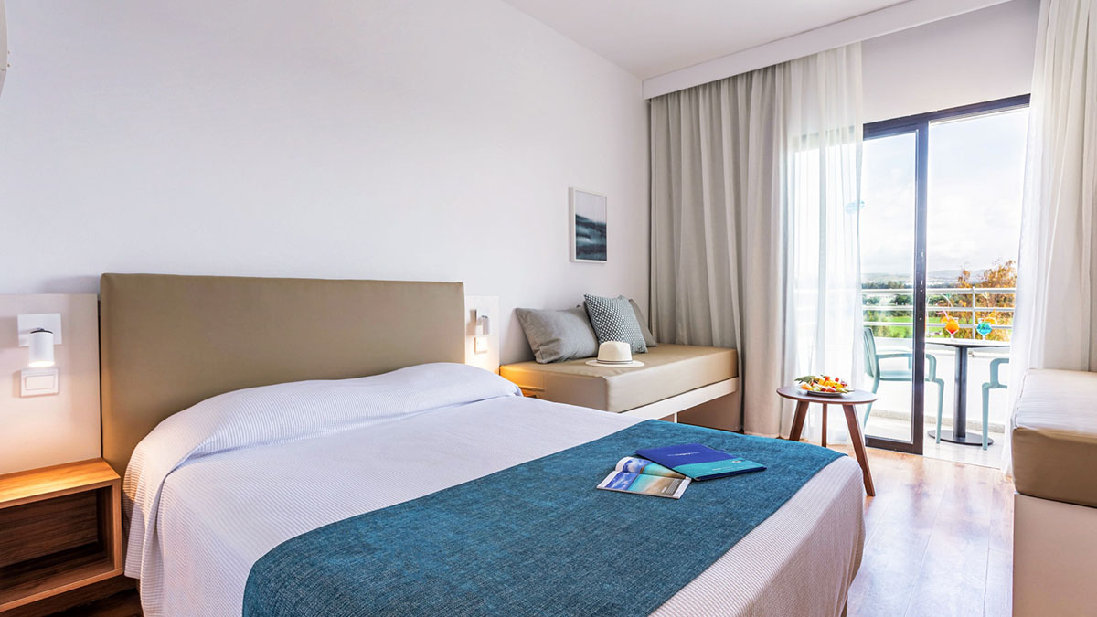 Louis Phaethon Beach - NR