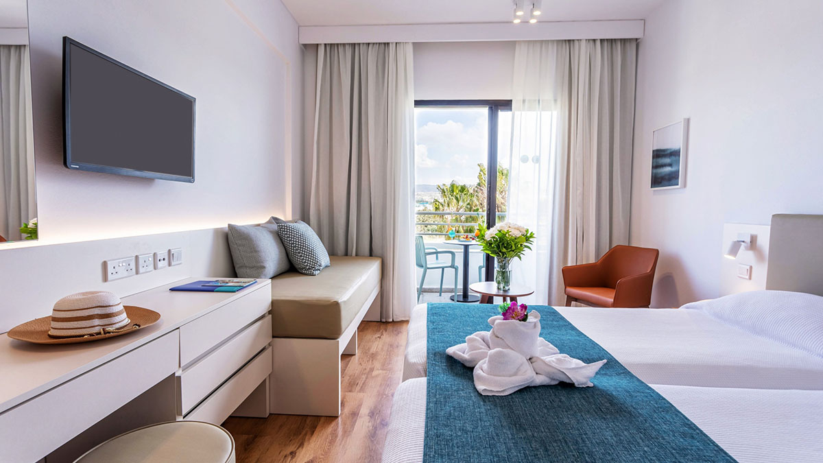 Louis Phaethon Beach - NR