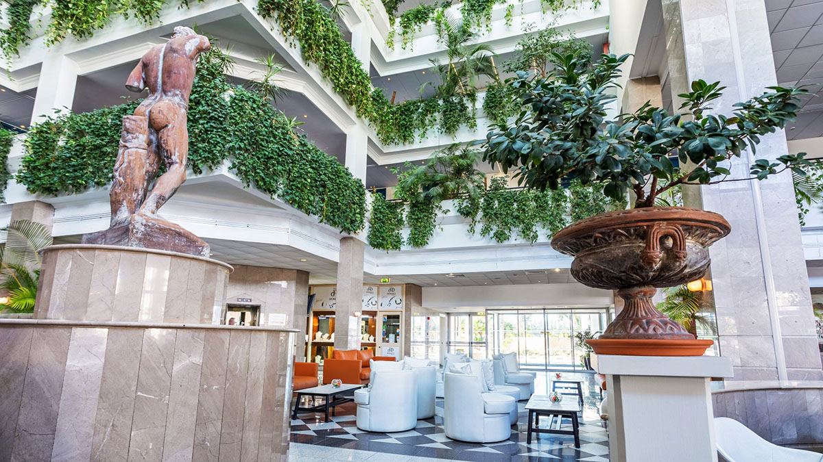 Louis Phaethon Beach - NR